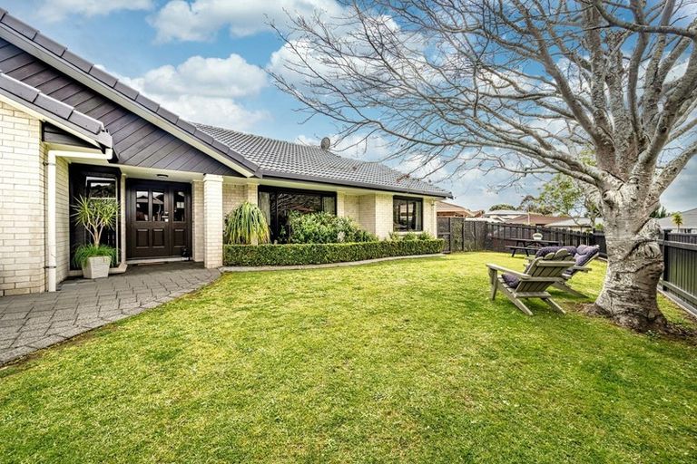 Photo of property in 16 Britannia Place, Half Moon Bay, Auckland, 2012
