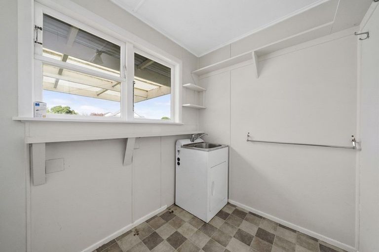 Photo of property in 20 Norfolk Street, Levin, 5510