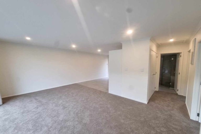 Photo of property in 24 Wautaiti Drive, Riverhead, 0820