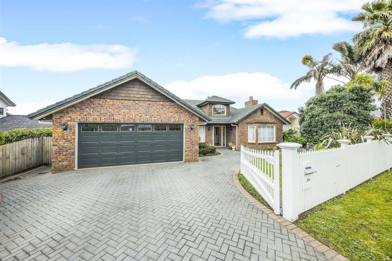 Photo of property in 264 Hill Road, The Gardens, Auckland, 2105