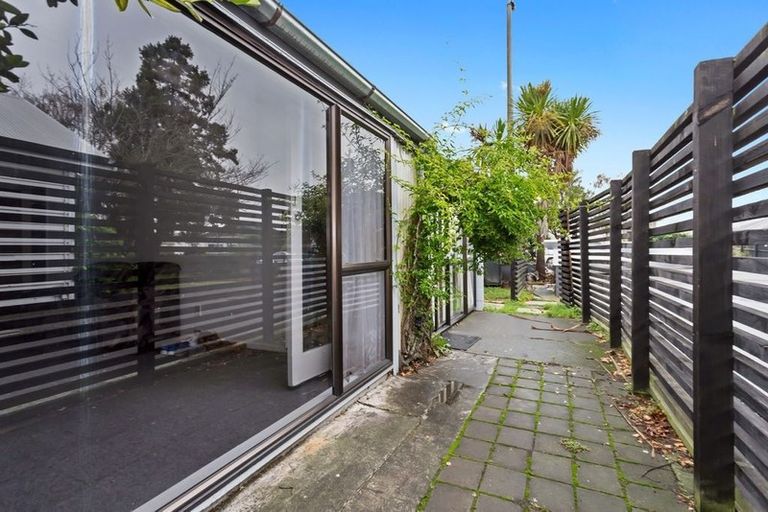 Photo of property in 1/136 Clarence Street, Riccarton, Christchurch, 8011