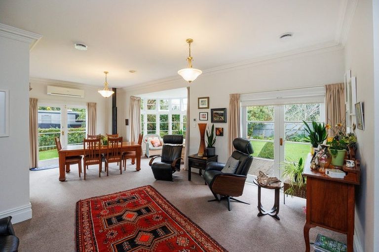 Photo of property in 21 Signal Street, Marton, 4710