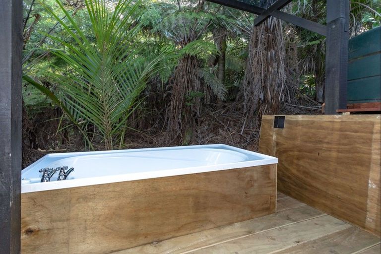 Photo of property in 451 Tuateawa Road, Tuateawa, Coromandel, 3583