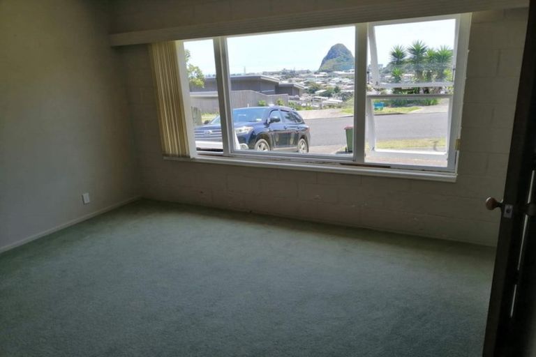 Photo of property in 32 Crownhill Street, Spotswood, New Plymouth, 4310