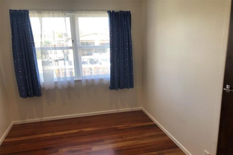 Photo of property in 29 Kayes Road, Pukekohe, 2120