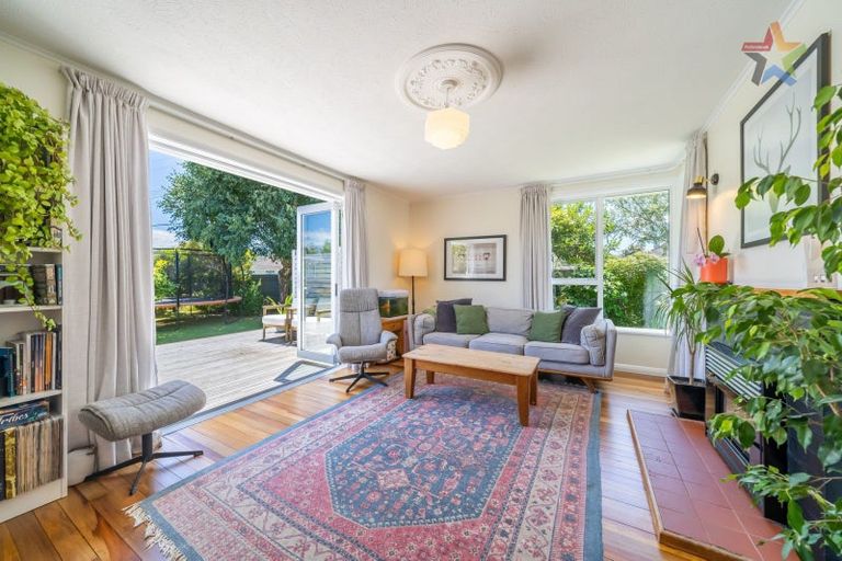 Photo of property in 72 Gordon Street, Avalon, Lower Hutt, 5011