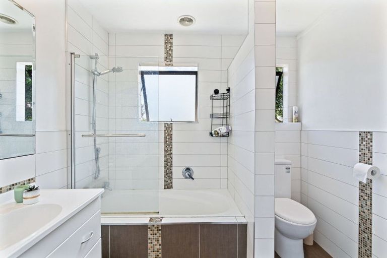 Photo of property in 62 Atkinson Avenue, Otaki Beach, Otaki, 5512