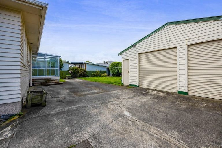 Photo of property in 144 Waihi Road, Hawera, 4610