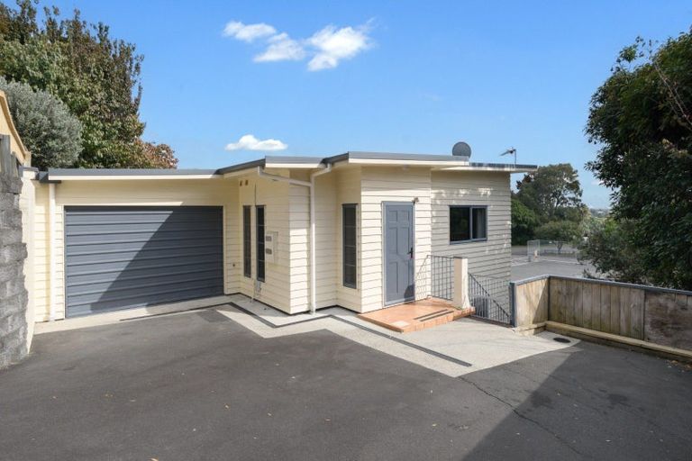 Photo of property in 14b Portland Street, Welcome Bay, Tauranga, 3112