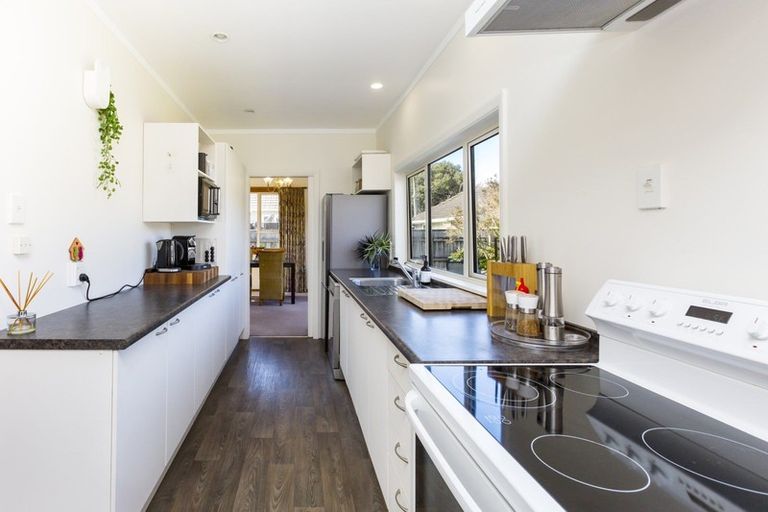 Photo of property in 32 Mcparland Street, Ebdentown, Upper Hutt, 5018