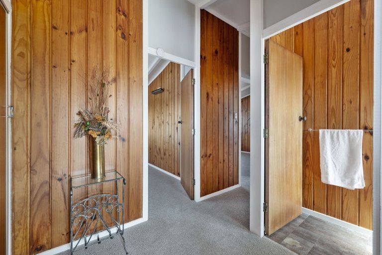 Photo of property in 14 Walsh Road, Westown, New Plymouth, 4310