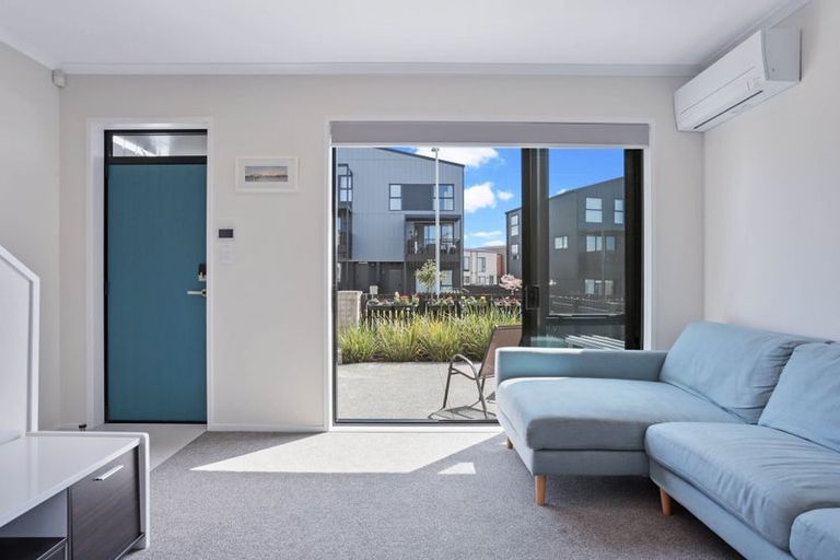 Photo of property in 54 Nugget Avenue, Hobsonville, Auckland, 0616