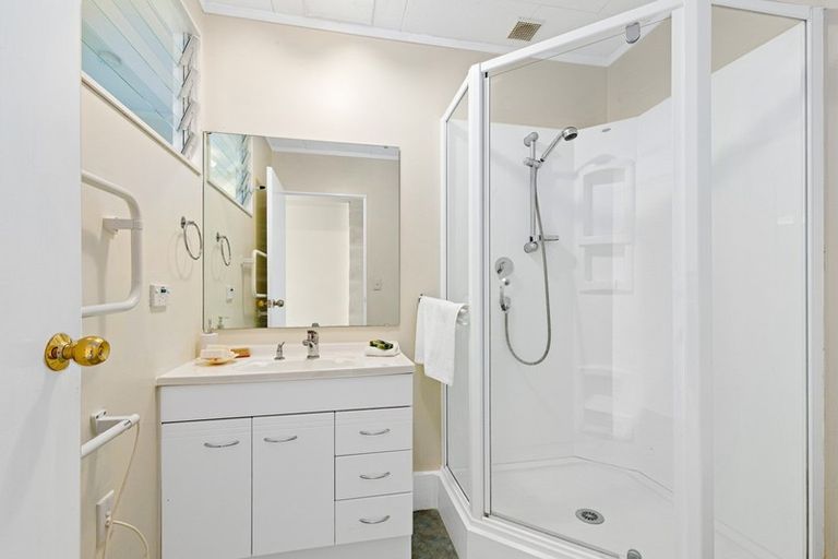 Photo of property in 4 Rawhiti Place, Snells Beach, 0920