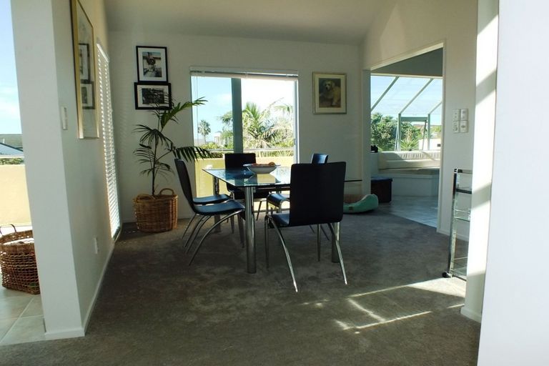 Photo of property in 355 Gulf Harbour Drive, Gulf Harbour, Whangaparaoa, 0930