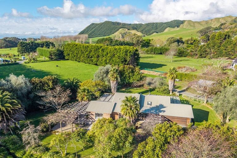 Photo of property in 108 Greenwood Boulevard, Otaki, 5512
