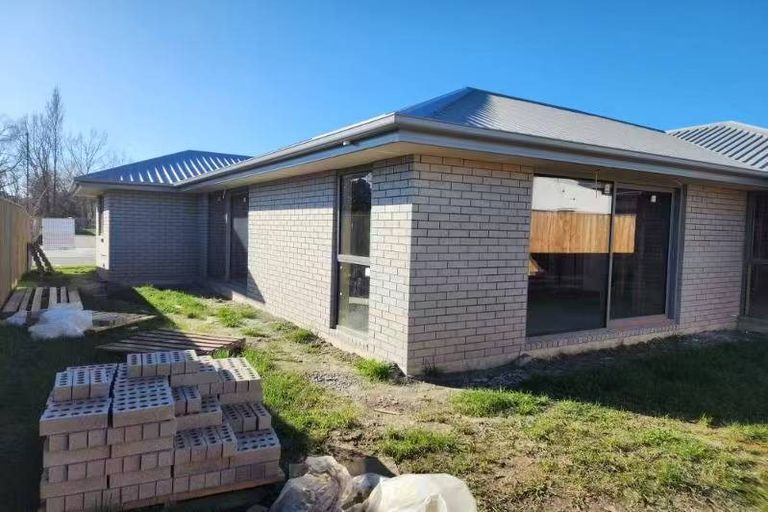 Photo of property in 23 Inch Crescent, Rangiora, 7400