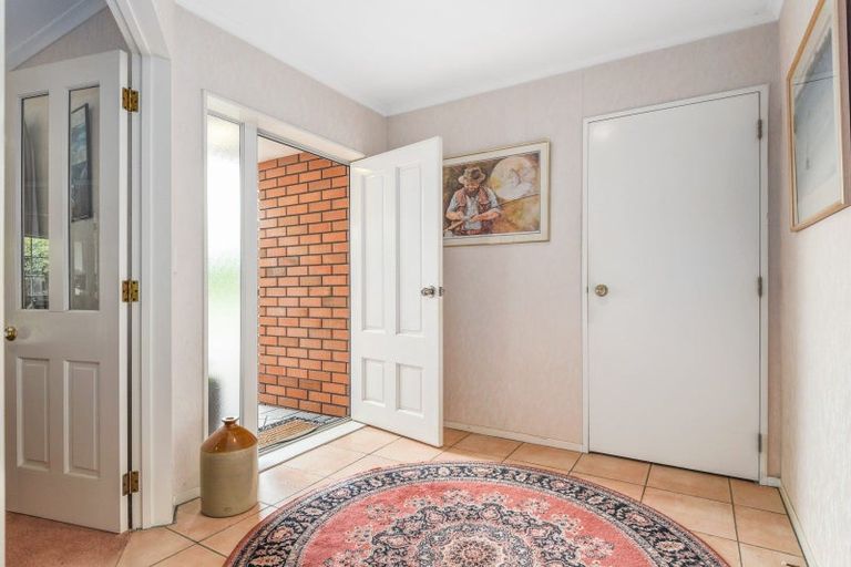 Photo of property in 9 Lynwood Place, Owhata, Rotorua, 3010