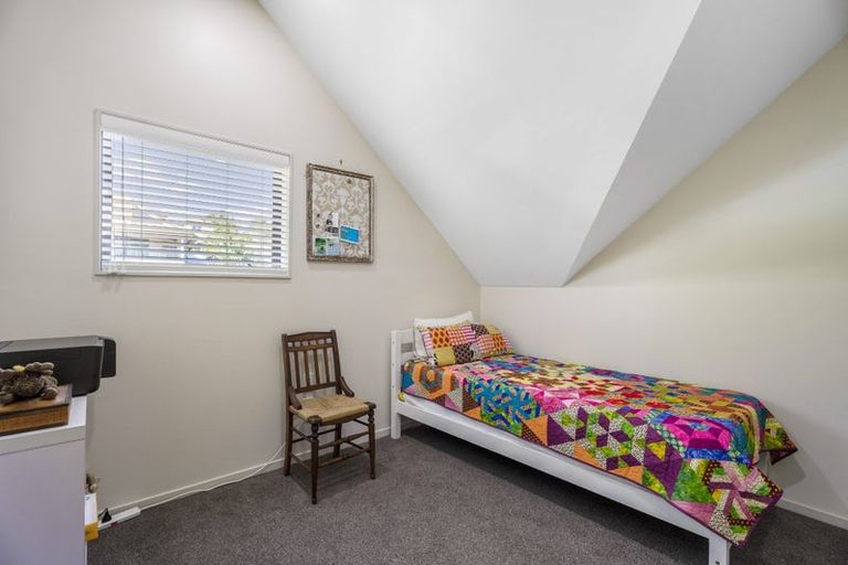 Photo of property in 10 Voyager Drive, Gulf Harbour, Whangaparaoa, 0930