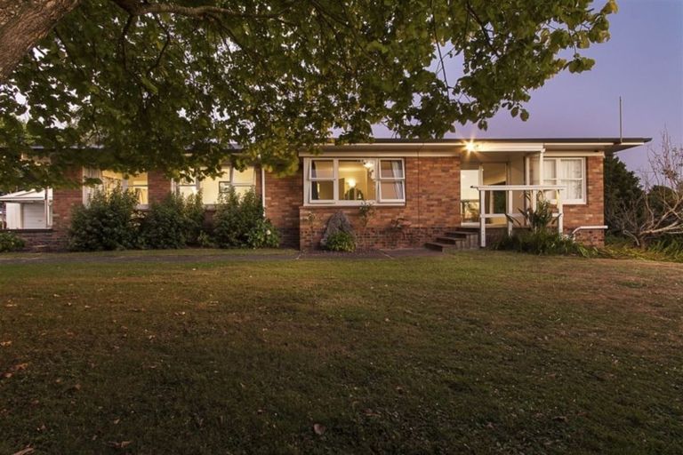 Photo of property in 325 Bald Hill Road, Waiuku, 2681