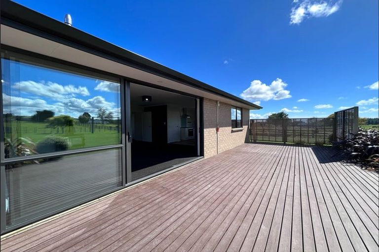 Photo of property in 10 Taumata Road, Pyes Pa, Tauranga, 3173