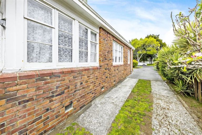 Photo of property in 1/16 Avis Avenue, Papatoetoe, Auckland, 2025