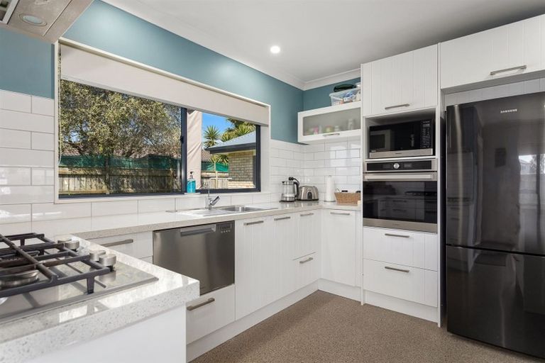 Photo of property in 20 Ohuirehe Road, Coastlands, Whakatane, 3120