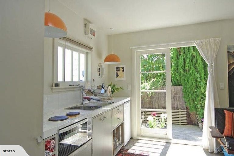 Photo of property in 34a Wilberforce Street, Miramar, Wellington, 6022