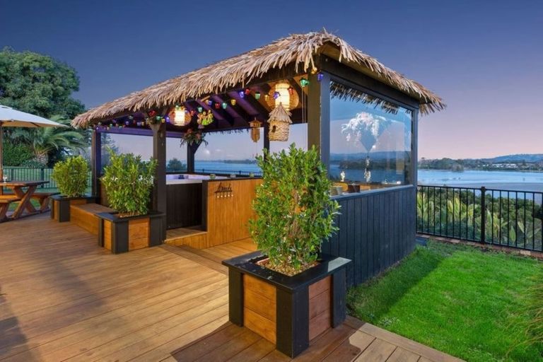 Photo of property in 75 Margaret Drive, Omokoroa, 3114