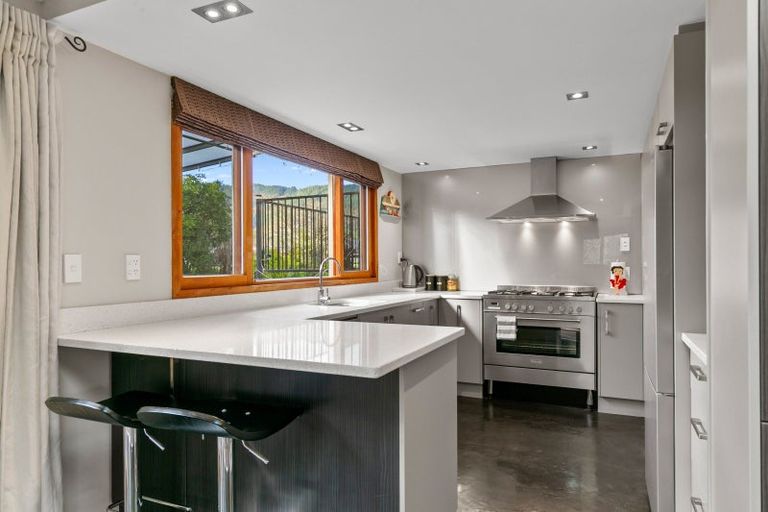 Photo of property in 12 Denton Road, Levin, 5571