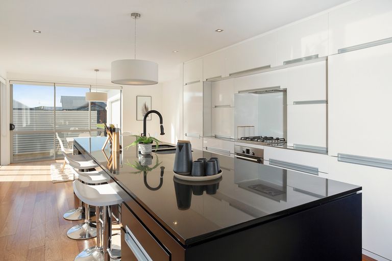 Photo of property in 7 Hoffman Court, Waikiwi, Invercargill, 9810