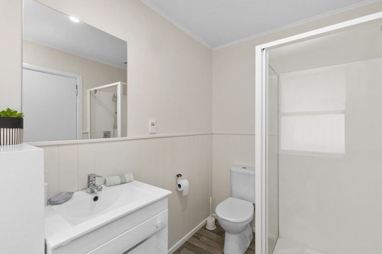 Photo of property in 296 Naenae Road, Naenae, Lower Hutt, 5011