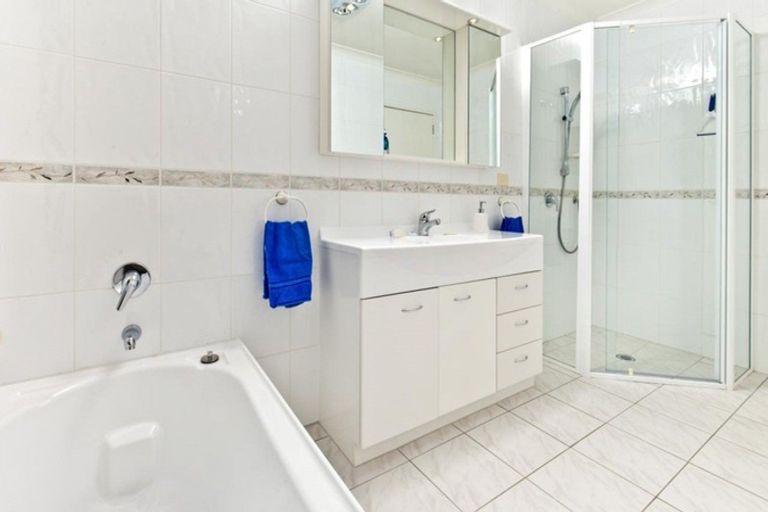 Photo of property in 50 Rame Road, Greenhithe, Auckland, 0632