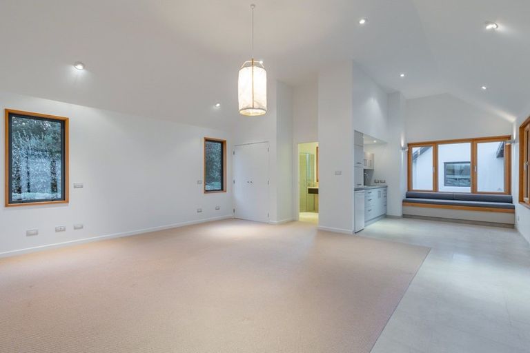 Photo of property in 6 Dry Hills Rise, Riverlands, Blenheim, 7274