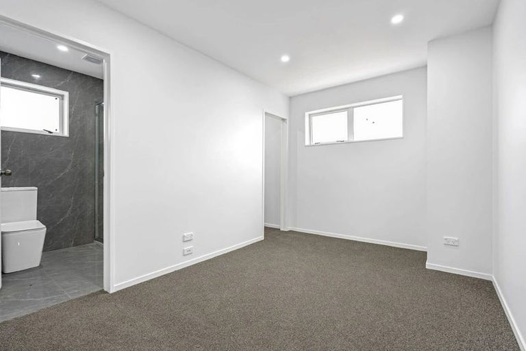Photo of property in 305d Porchester Road, Takanini, 2112