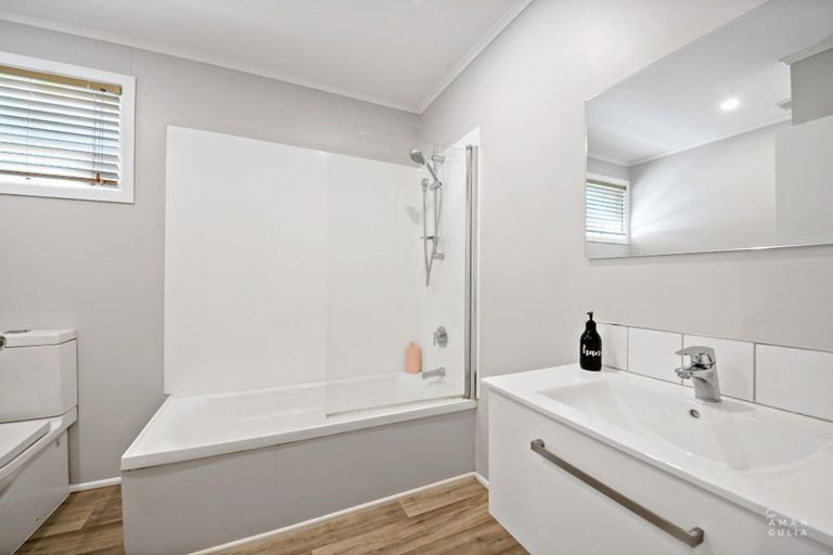 Photo of property in 186 Old Titirangi Road, Titirangi, Auckland, 0604