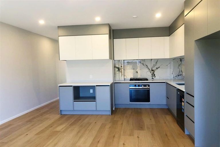 Photo of property in 20 Waimarie Drive, Karaka, 2578