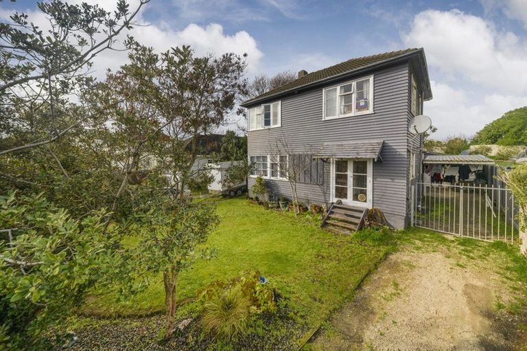 Photo of property in 118 Rangiora Avenue, Roslyn, Palmerston North, 4414