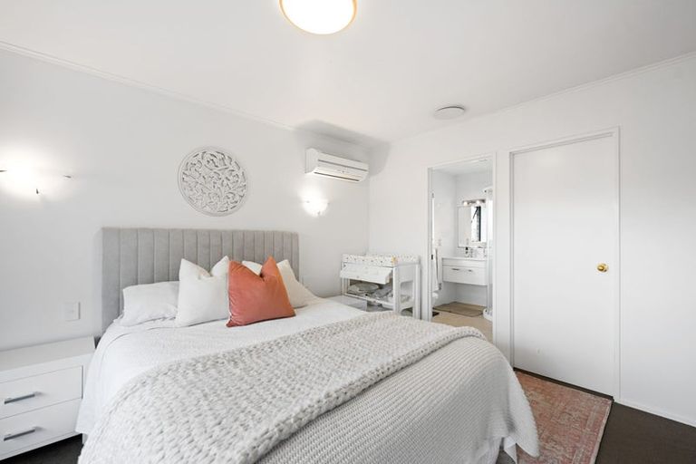 Photo of property in 27 Halcione Close, Flagstaff, Hamilton, 3210