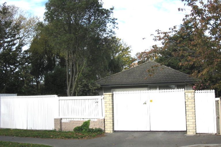 Photo of property in 22 Barlow Street, Ilam, Christchurch, 8041