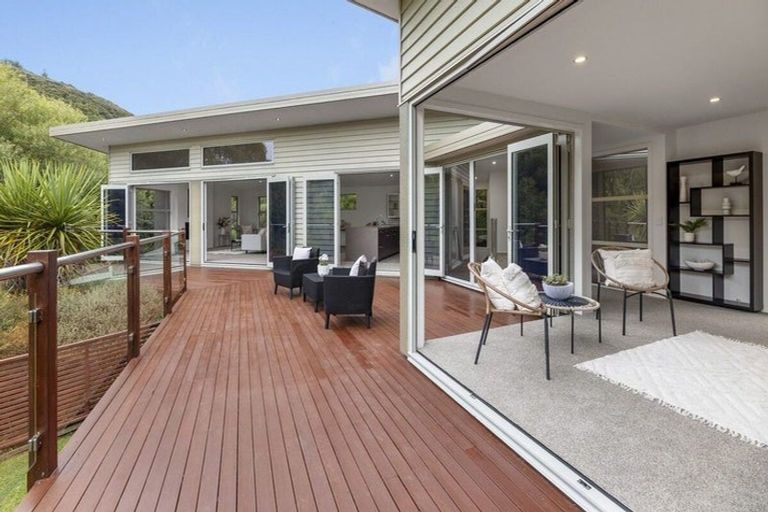 Photo of property in 20 Holm Avenue, Broad Bay, Dunedin, 9014