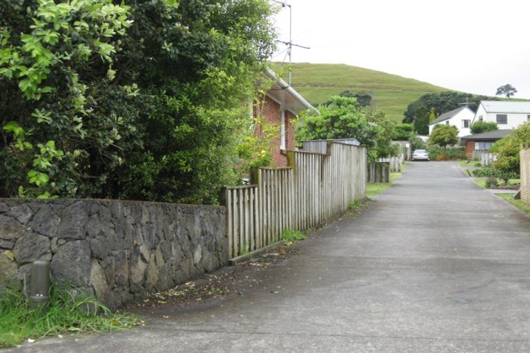 Photo of property in 1/101 Wallace Road, Mangere Bridge, Auckland, 2022