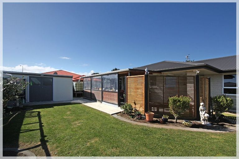 Photo of property in 12 Malthus Place, Foxton Beach, Foxton, 4815