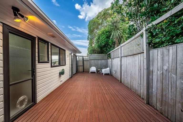 Photo of property in 3/212 Moore Street, Howick, Auckland, 2014