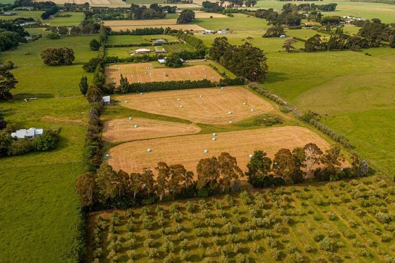 Photo of property in 106 Longwood Road East, South Featherston, Featherston, 5771