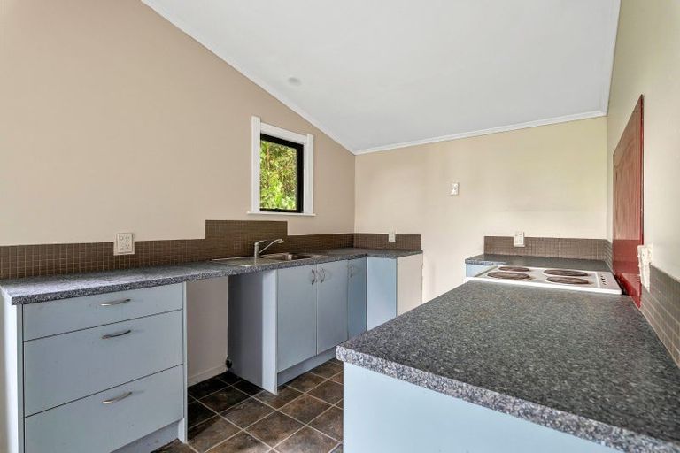 Photo of property in 49 High Street, Eltham, 4322