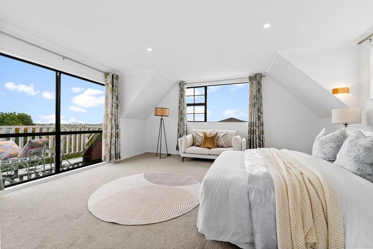 Photo of property in 206 Whitford Road, Shamrock Park, Auckland, 2016