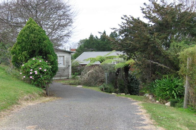 Photo of property in 60 Grange Road, Hahei, Whitianga, 3591