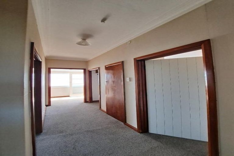 Photo of property in 199 Tukapa Street, Westown, New Plymouth, 4310