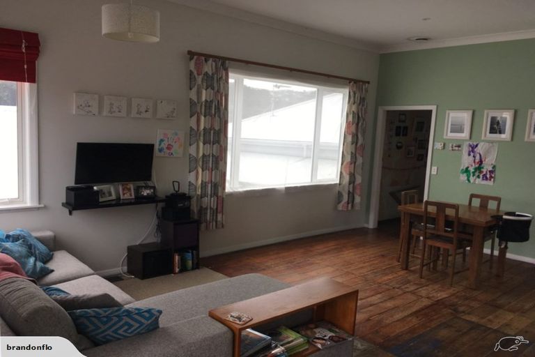 Photo of property in 49 Herald Street, Berhampore, Wellington, 6023