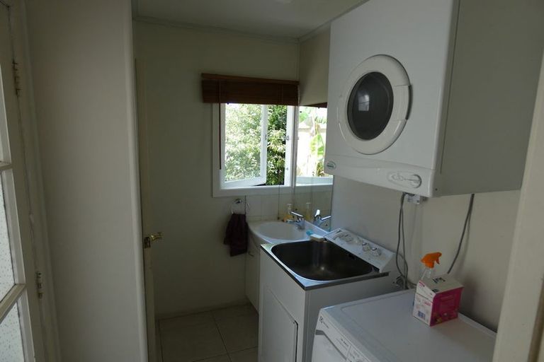 Photo of property in 39 Blease Street, New Lynn, Auckland, 0600